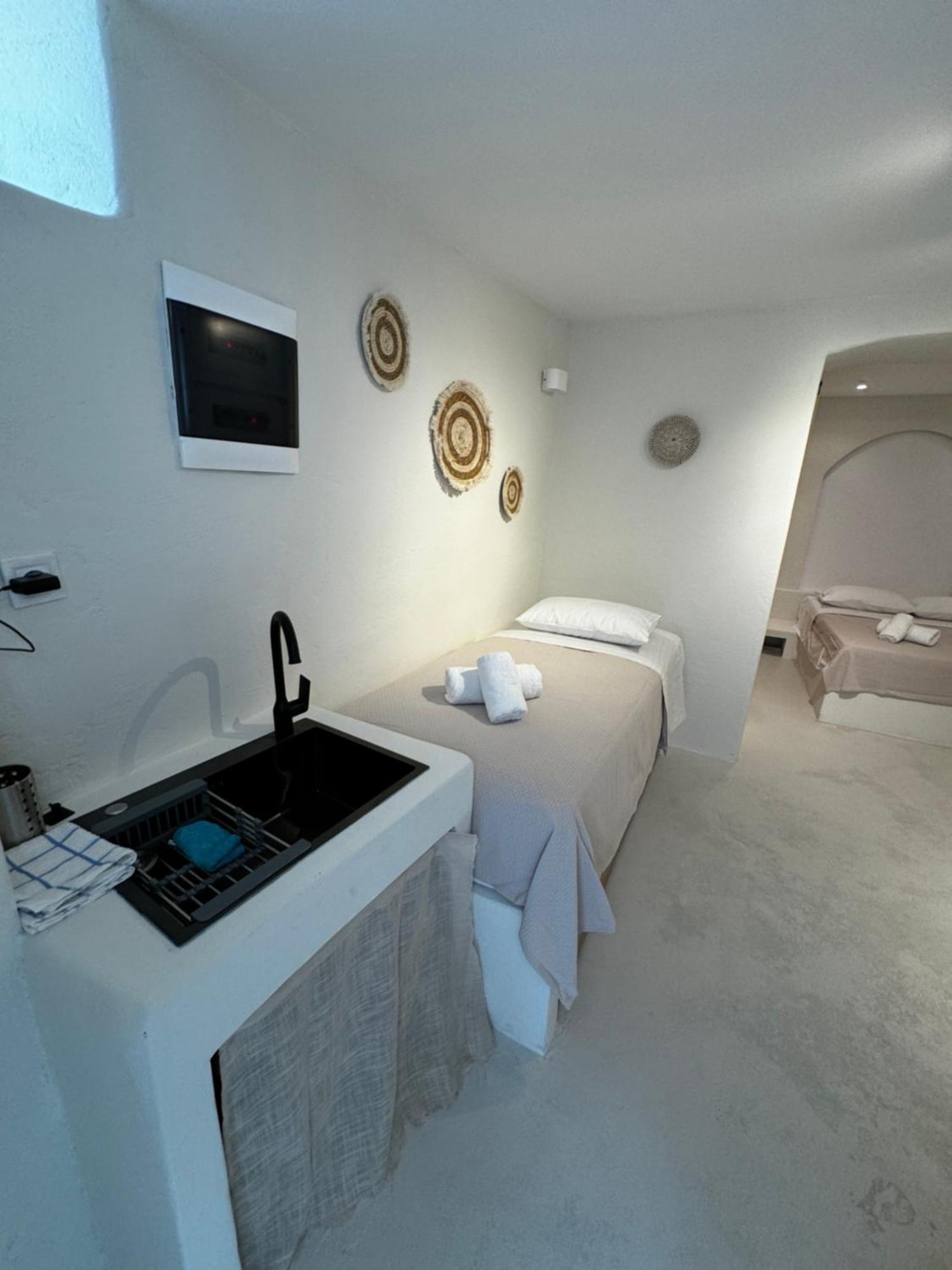 White Sand Cave Suite Chora  Exterior foto